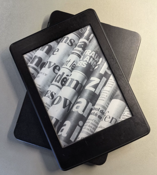 用几本精装书的钱换个电子书，专注阅读，看遍天下漫画奇书可好？