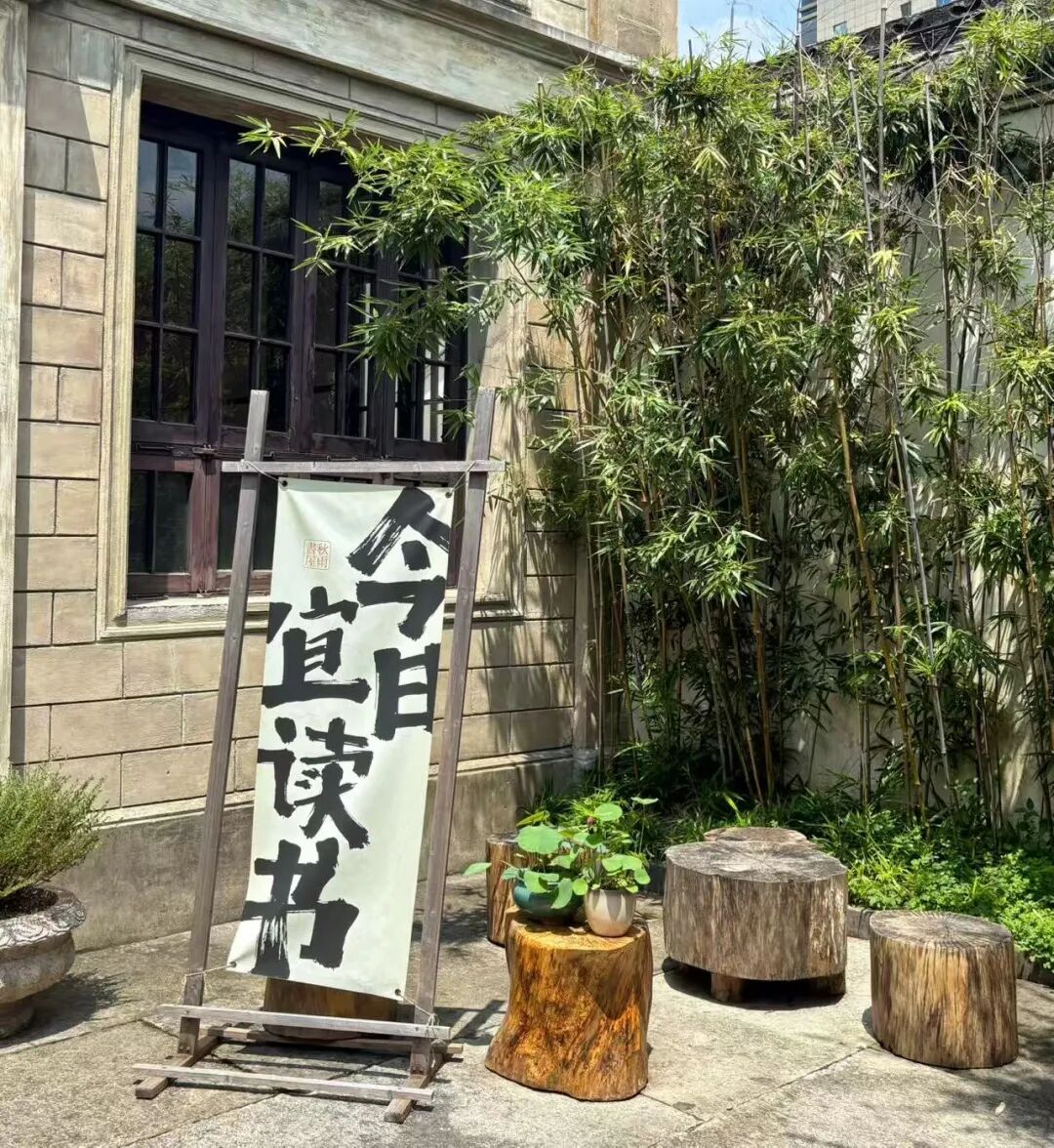 纸质书 vs 电子书 vs 听书：不同场景怎么选最合适？