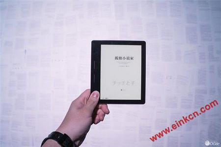 更轻薄更高端：亚马逊Kindle Oasis上手体验