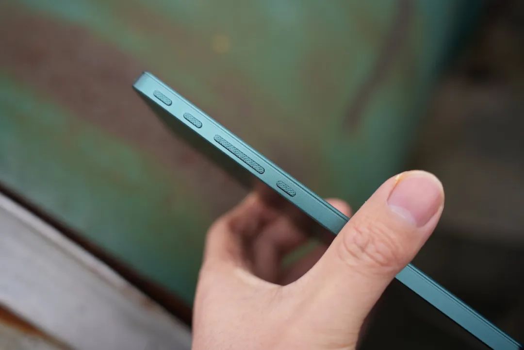 【深度体验】大上科技全球首款6.7英寸墨水屏手机显示器Link（有线版）太流畅了  电子墨水 电子纸 电子墨水屏 EINK 墨水屏 eink 大上link 第4张